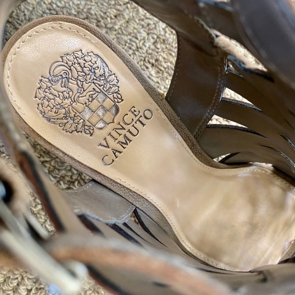 Vince Camuto Tiana Taupe Pebbled Leather Cage Booties - Picture 11 of 14